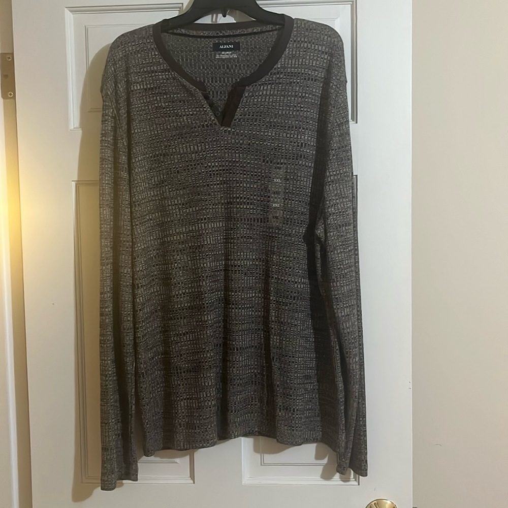 Brand new Alfani shirt